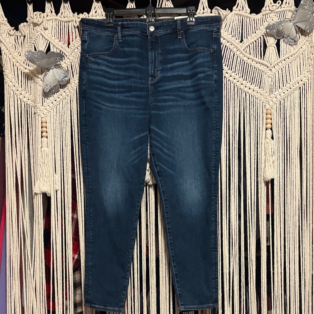 American Eagle Outfitters NWT High-Rise Jeggings 20 Short